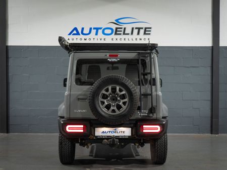 2021-Suzuki-Jimny-15-GLX_10