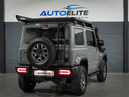 2021-Suzuki-Jimny-15-GLX_5