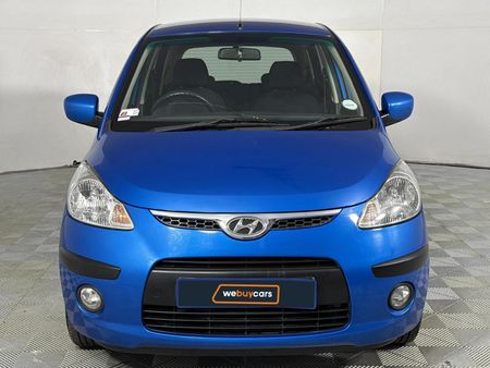 2011-Hyundai-i10-12-GLS_14