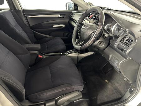 2013-Honda-Ballade-15-Elegance-Auto_9