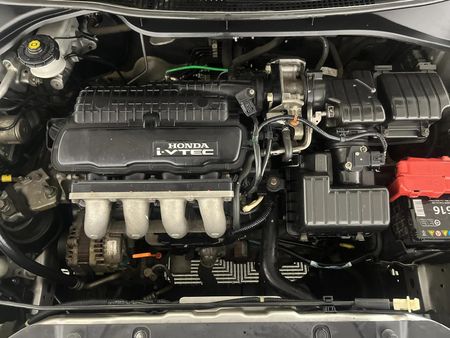 2013-Honda-Ballade-15-Elegance-Auto_12