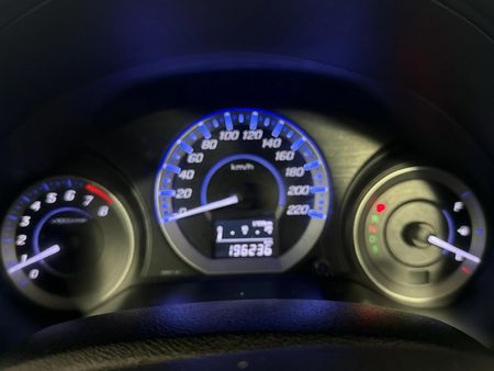 2013-Honda-Ballade-15-Elegance-Auto_2