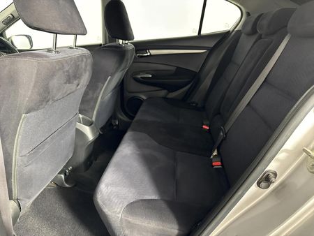 2013-Honda-Ballade-15-Elegance-Auto_3