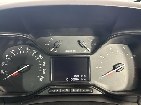2024-Citroen-C3-Aircross-12T-PureTech-Feel-Auto_2