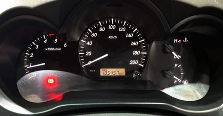 2012-Toyota-Hilux-25-D-4D-SRX-4x4-Double-Cab_9