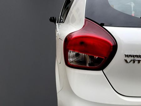 2025-Toyota-Vitz-10-XR_19