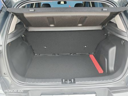 2026-Kia-Sonet-15-LS_13