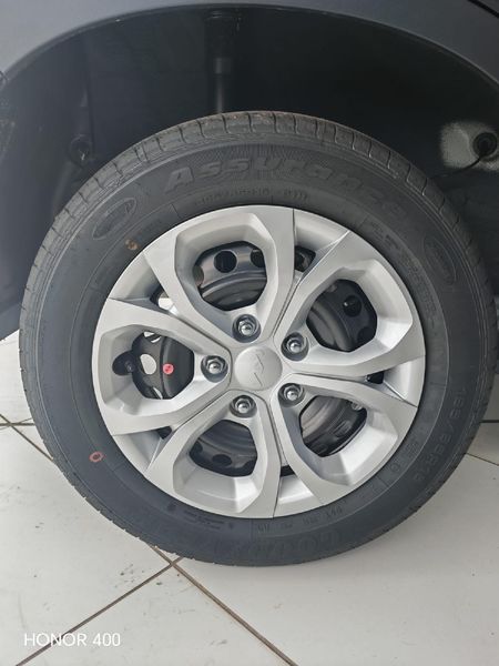 2026-Kia-Sonet-15-LS_20