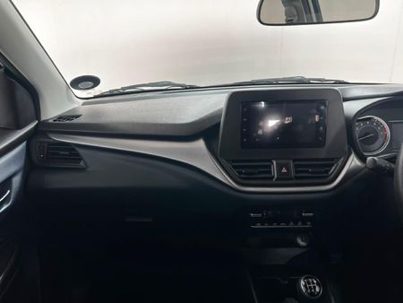 2025-Toyota-Starlet-15-XI_14