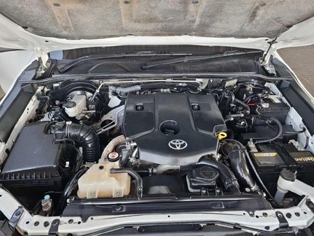 2023-Toyota-Hilux-24-GD-6-Raider-4x4-Auto-Double-Cab_16