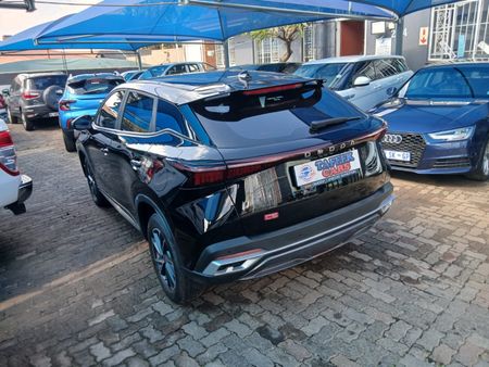 2025-Omoda-C9-20T-Explore-AWD_8