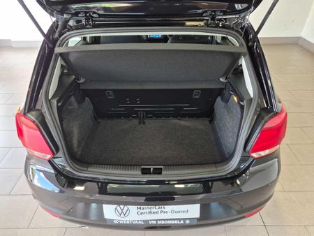 2026-Volkswagen-Polo-Vivo-14-Life_7