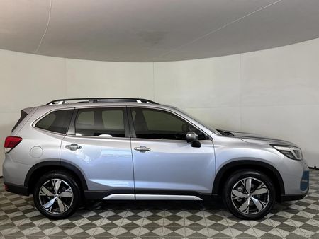 2020-Subaru-Forester-20i-S-ES-Auto_15