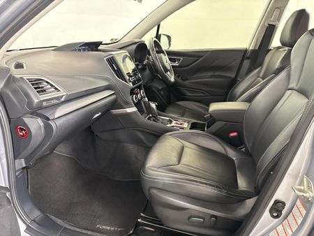 2020-Subaru-Forester-20i-S-ES-Auto_8