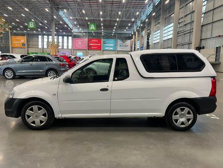 2022-Nissan-NP200-16-AC-Safety-Pack_3