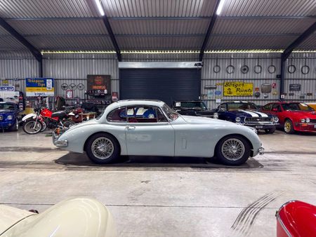 1960-Jaguar-XK150-S_11