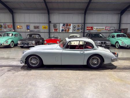 1960-Jaguar-XK150-S_13