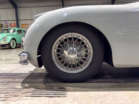 1960-Jaguar-XK150-S_15