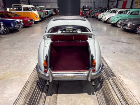 1960-Jaguar-XK150-S_20