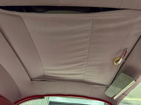 1960-Jaguar-XK150-S_38