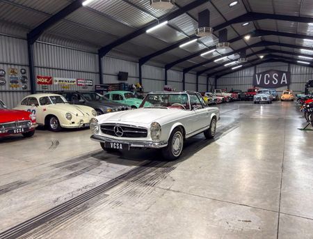 1969-Mercedes-Benz-SL-280-Manual_9