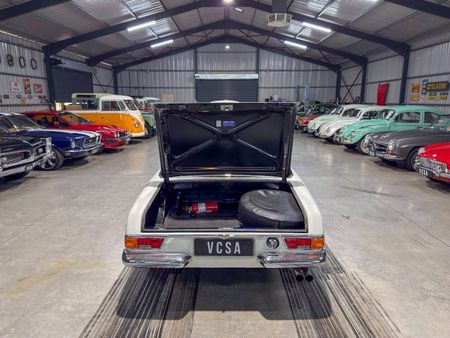 1969-Mercedes-Benz-SL-280-Manual_15