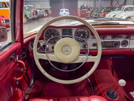 1969-Mercedes-Benz-SL-280-Manual_34