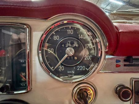 1969-Mercedes-Benz-SL-280-Manual_35