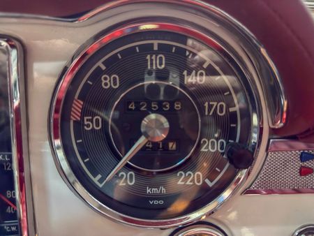 1969-Mercedes-Benz-SL-280-Manual_36