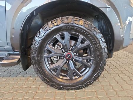 2026-Isuzu-D-Max-30-DDI-V-Cross-HR-4x4-Auto-Double-Cab_9