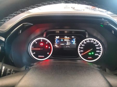 2026-Isuzu-D-Max-30-DDI-V-Cross-HR-4x4-Auto-Double-Cab_13