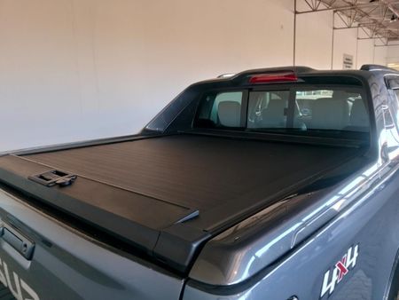 2026-Isuzu-D-Max-30-DDI-V-Cross-HR-4x4-Auto-Double-Cab_18