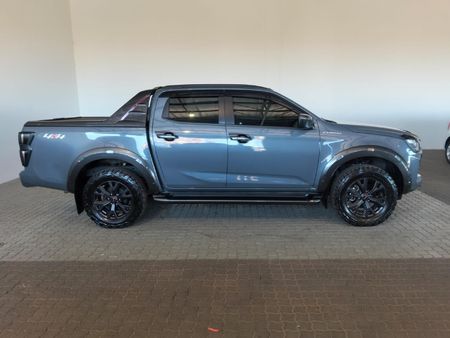2026-Isuzu-D-Max-30-DDI-V-Cross-HR-4x4-Auto-Double-Cab_2