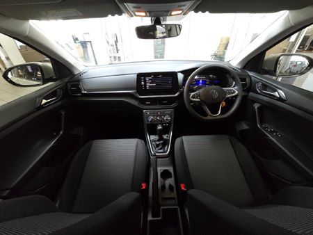 2026-Volkswagen-T-Cross-10-TSI-Auto_10