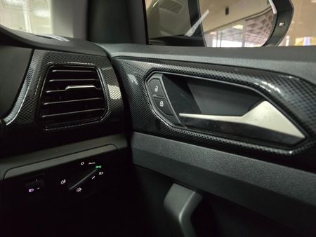 2026-Volkswagen-T-Cross-10-TSI-Auto_24