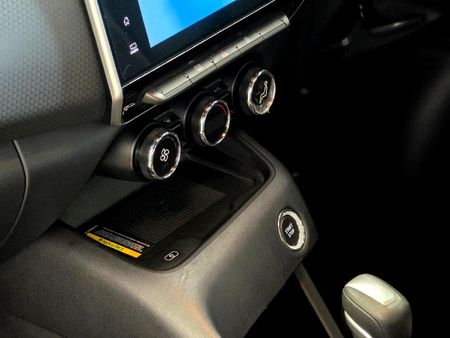 2025-Nissan-Magnite-10-Turbo-Acenta-Kuro-Auto_19
