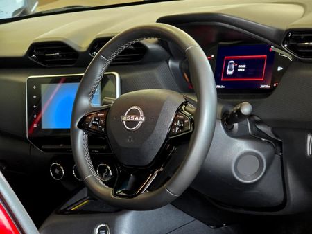 2025-Nissan-Magnite-10-Turbo-Acenta-Kuro-Auto_22