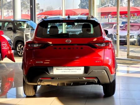 2025-Nissan-Magnite-10-Turbo-Acenta-Kuro-Auto_28