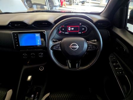 2025-Nissan-Magnite-10-Turbo-Acenta-Kuro-Auto_5