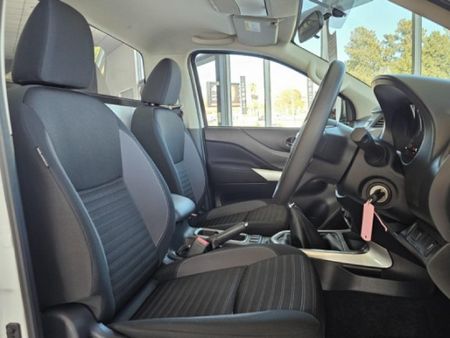 2026-Nissan-Navara-25-DDTi-SE-Single-Cab_9
