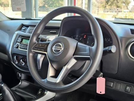 2026-Nissan-Navara-25-DDTi-SE-Single-Cab_10