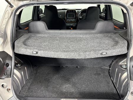 2020-Renault-Kwid-10-Climber_12