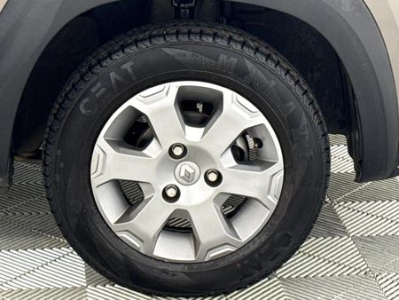 2020-Renault-Kwid-10-Climber_5