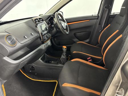 2020-Renault-Kwid-10-Climber_7