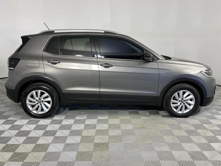 2022-Volkswagen-T-Cross-10-TSI-Highline-Auto_16