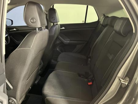 2022-Volkswagen-T-Cross-10-TSI-Highline-Auto_3