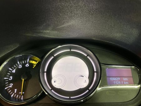 2013-Renault-Megane-III-Coupe-16-Dynamique-LTD_2
