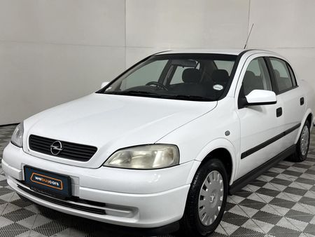2005-Opel-Astra-Classic-16_0