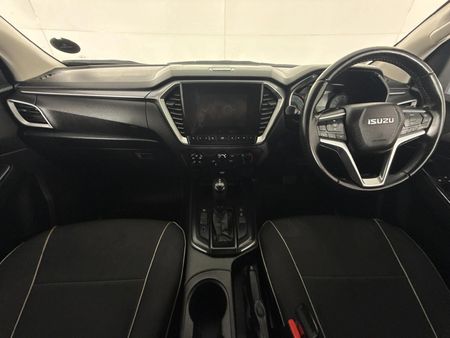 2025-Isuzu-D-Max-19-DDI-HR-LS-Auto-Double-Cab_1