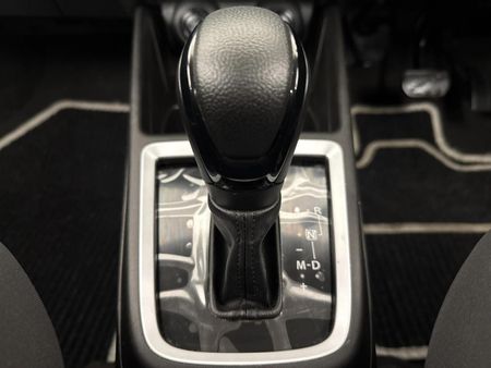 2024-Suzuki-Swift-12-GL-Auto_10